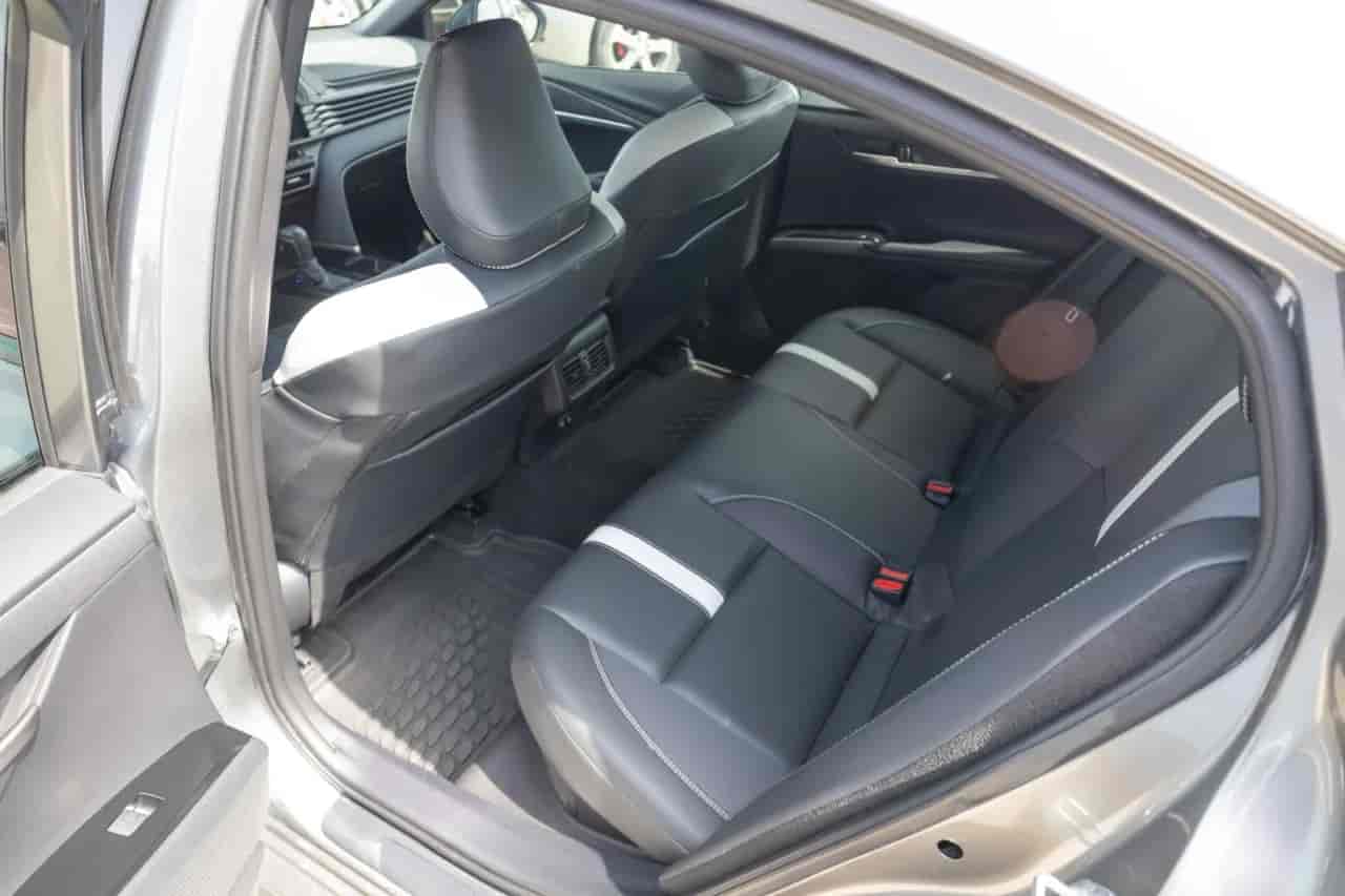 TOYOTA Camry - 7