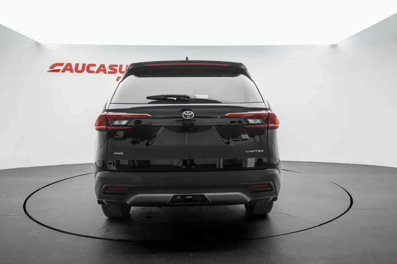 TOYOTA Grand Highlander - 5