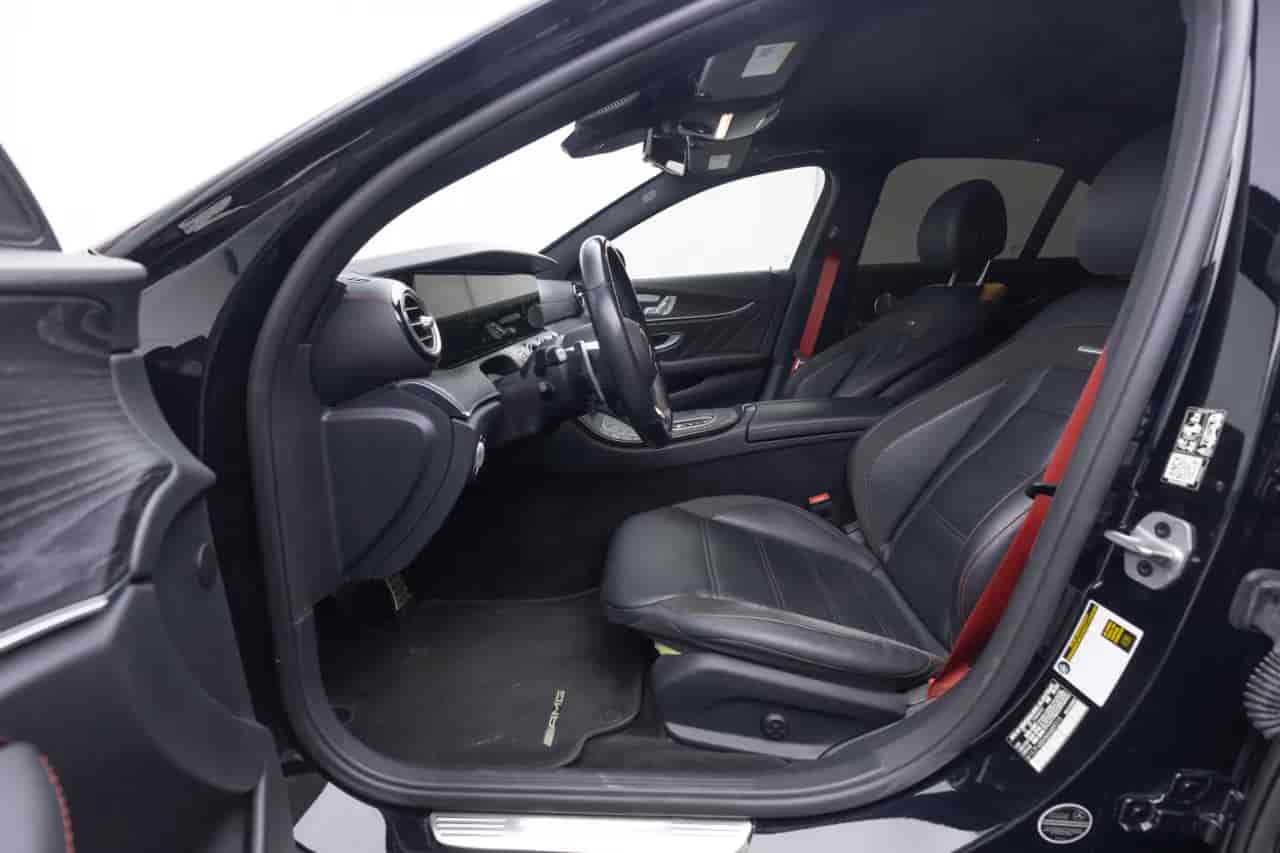 MERCEDES-BENZ E-Class - 9