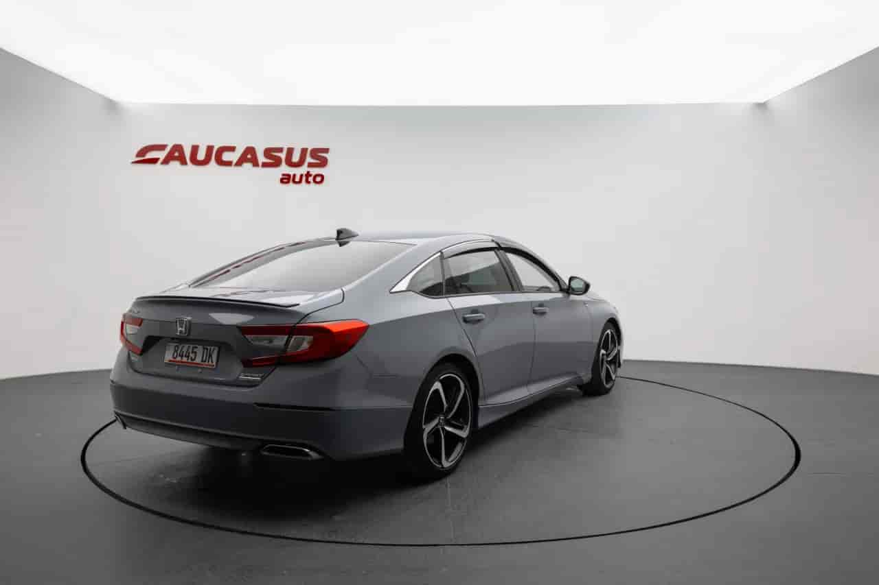 HONDA Accord - 4