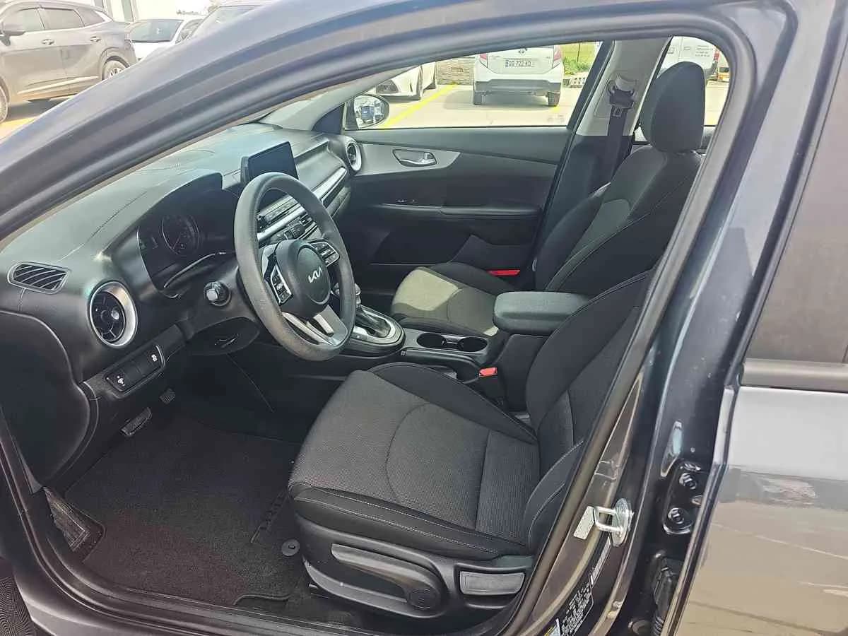 KIA Forte - 8
