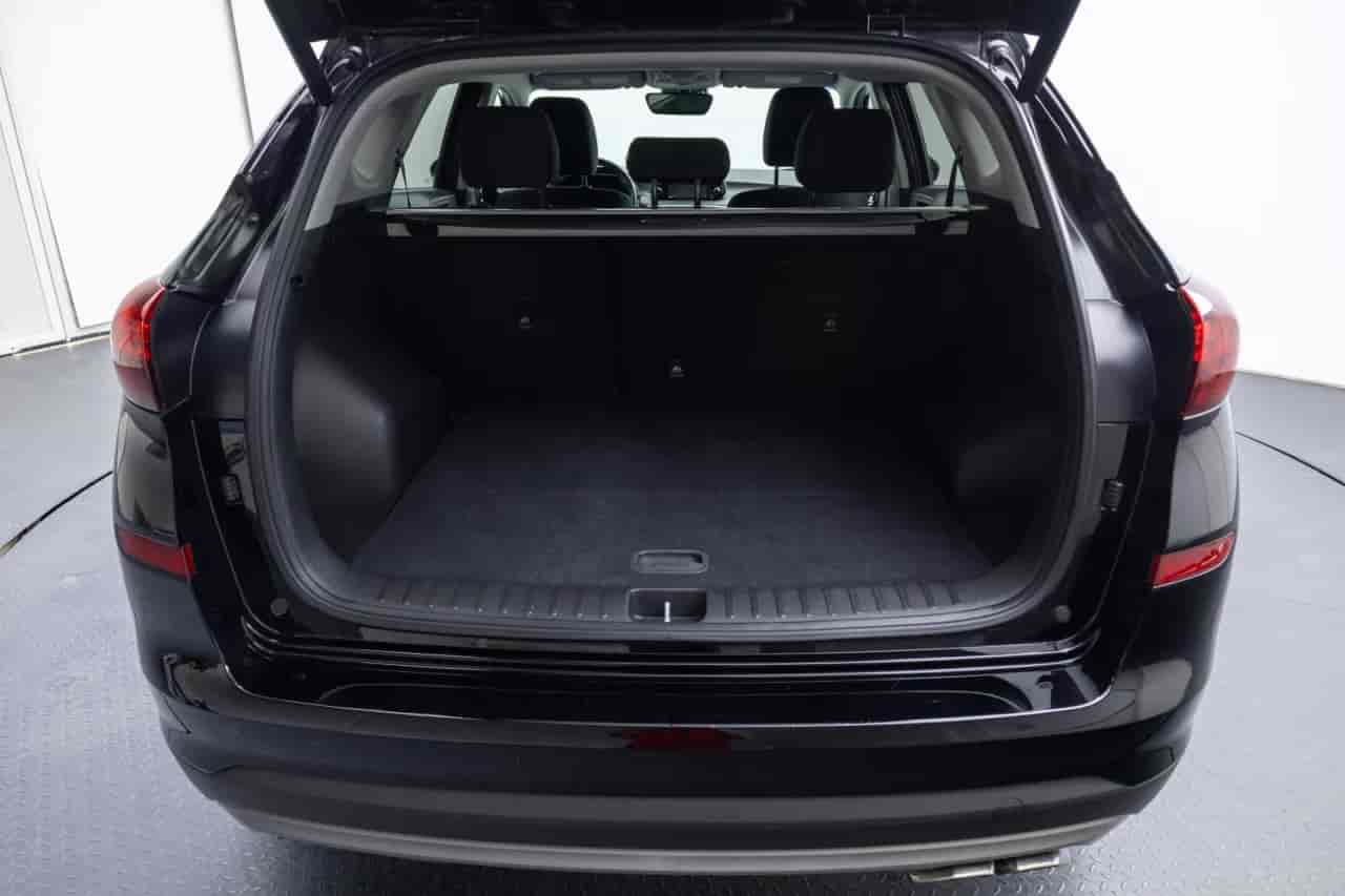 HYUNDAI Tucson - 7