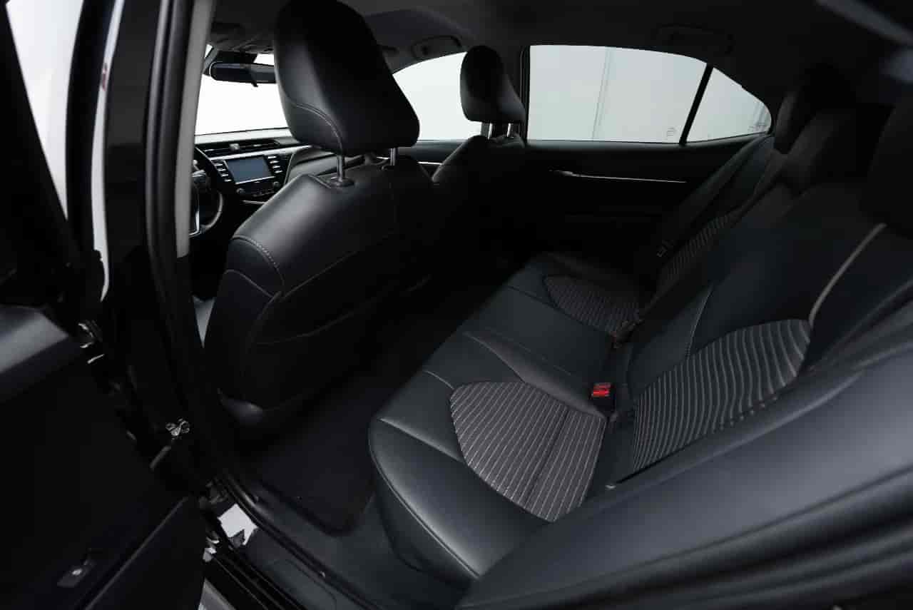 TOYOTA Camry - 8