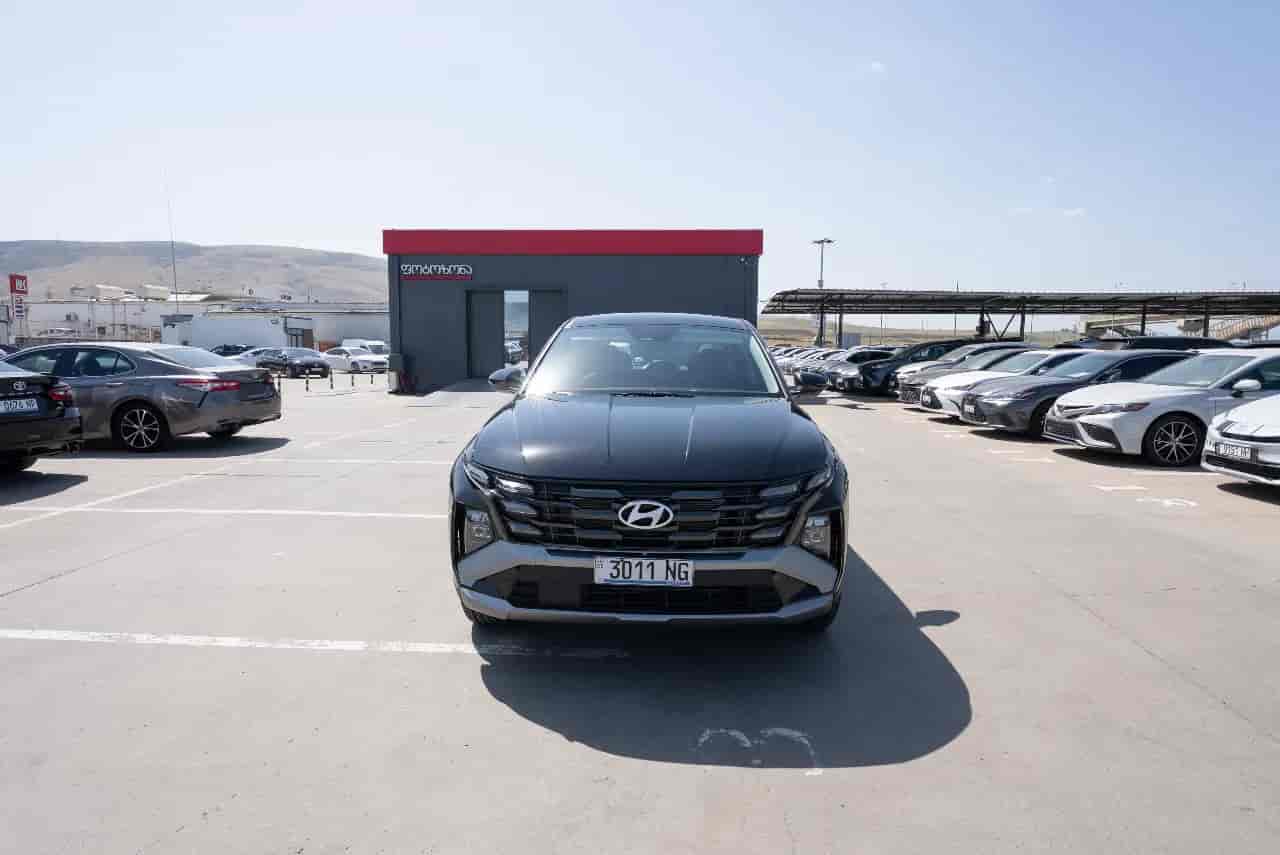 HYUNDAI Tucson - 2