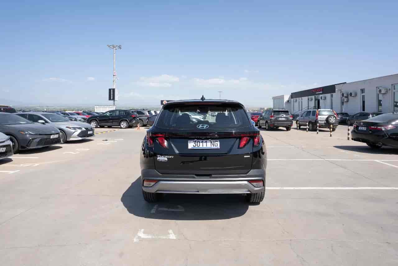 HYUNDAI Tucson - 5