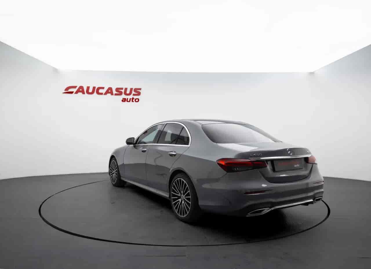 MERCEDES-BENZ E-Class - 6