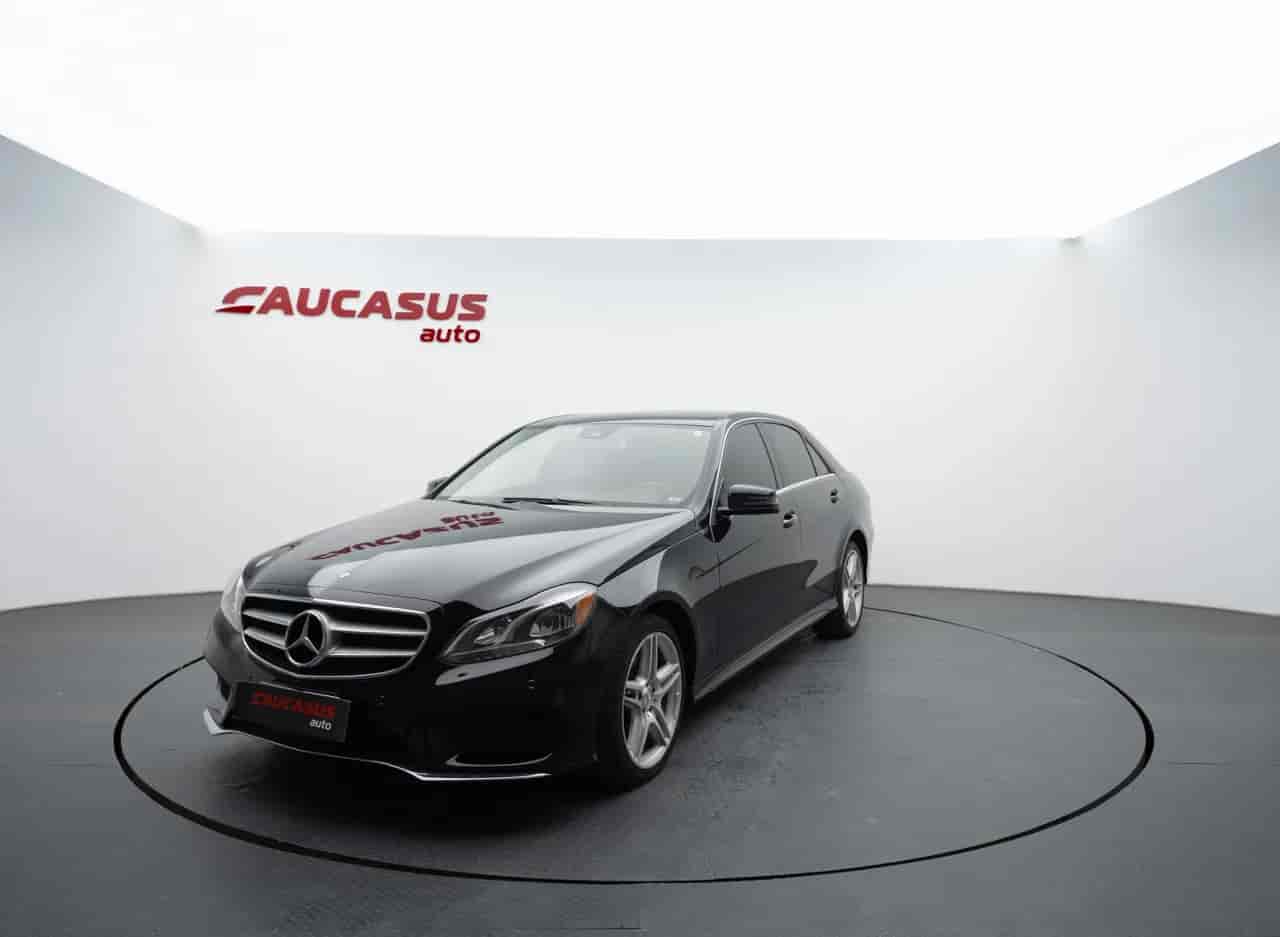 MERCEDES-BENZ E-Class - 1