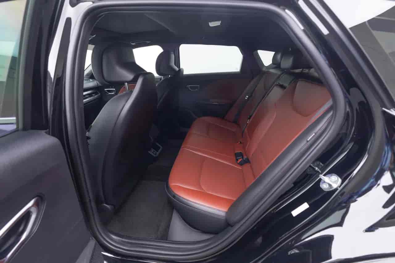 KIA K4 - 8