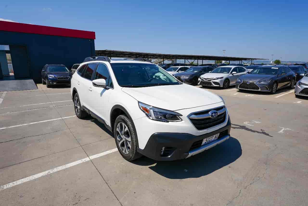 SUBARU Outback - 3