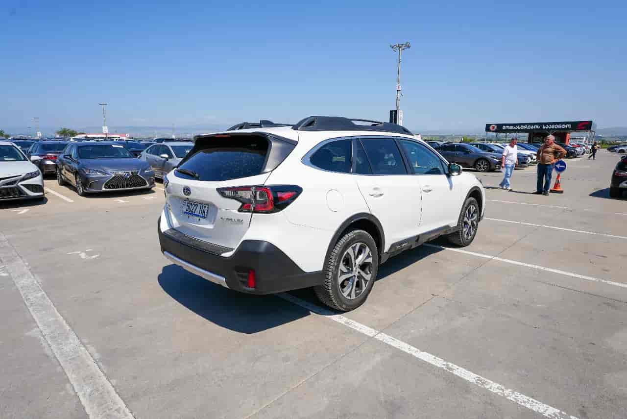 SUBARU Outback - 5