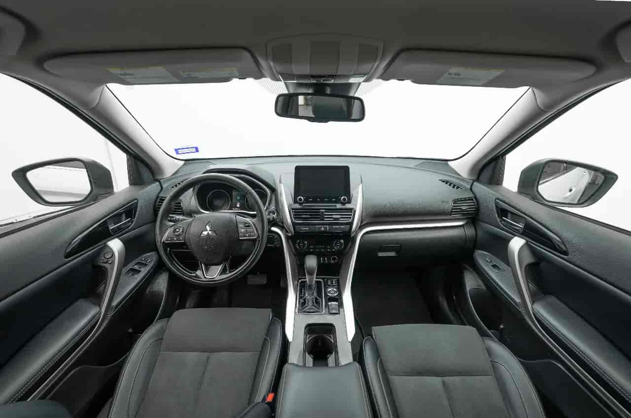 MITSUBISHI Eclipse Cross - 9