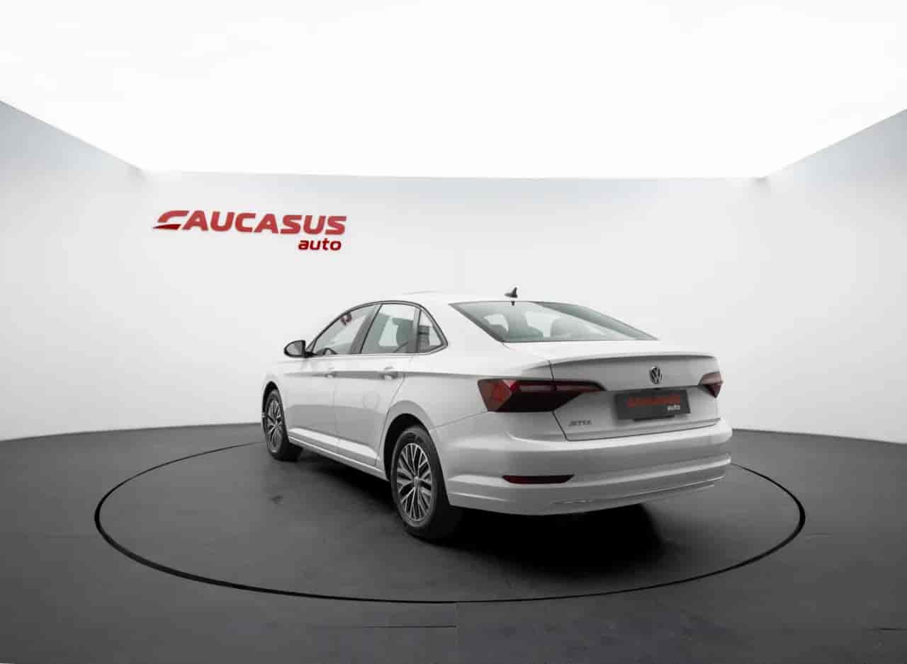 VOLKSWAGEN Jetta - 6