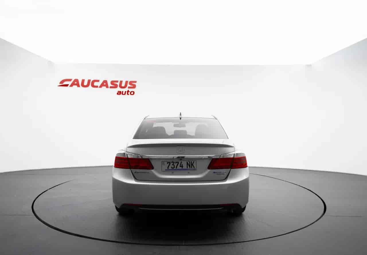 HONDA Accord - 5