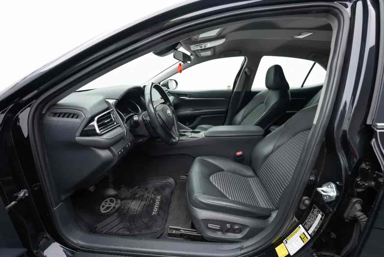 TOYOTA Camry - 10