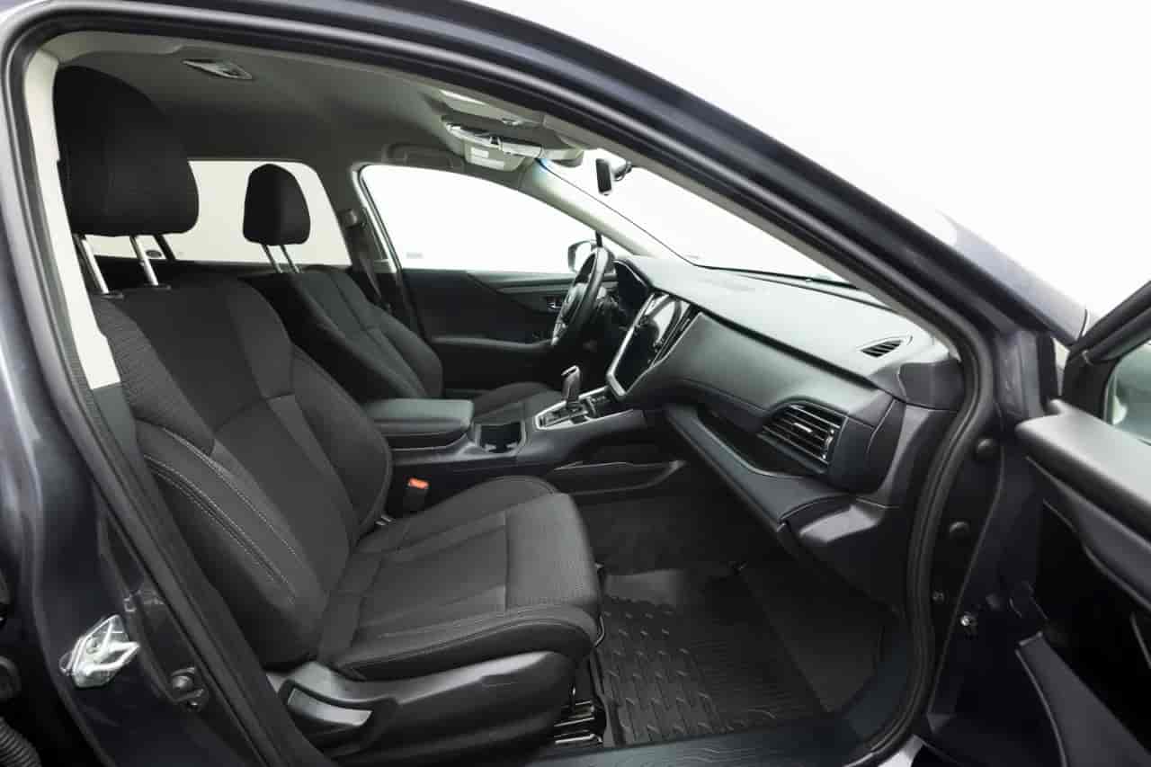 SUBARU Outback - 10