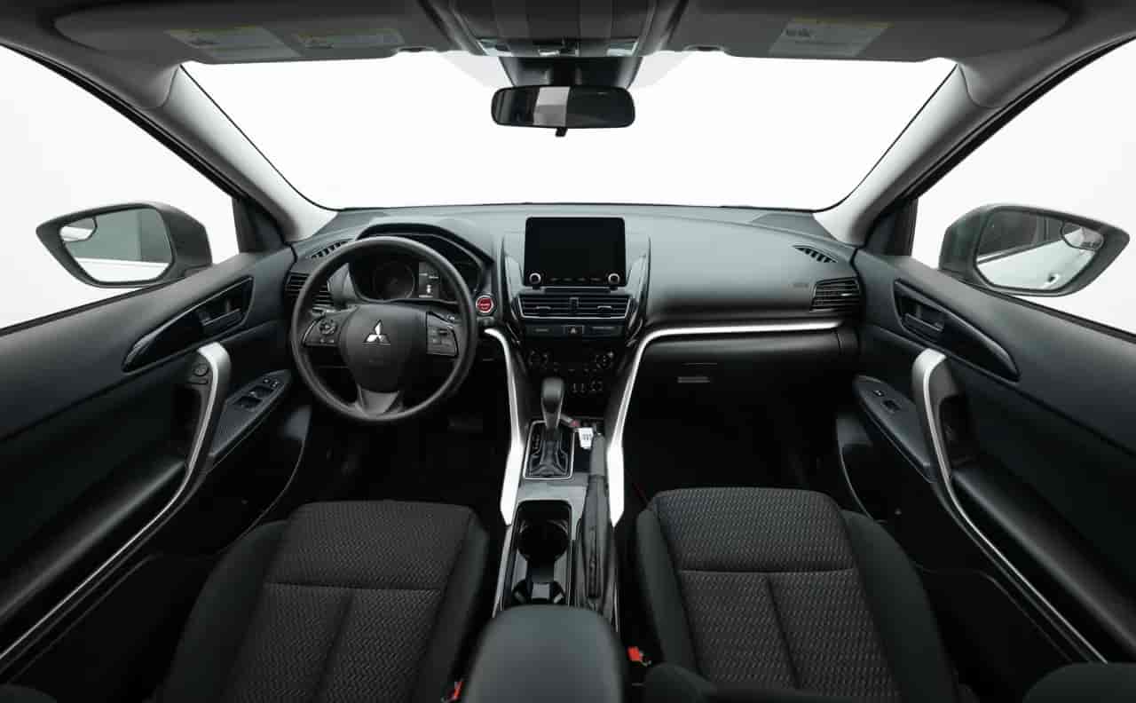 MITSUBISHI Eclipse Cross - 9
