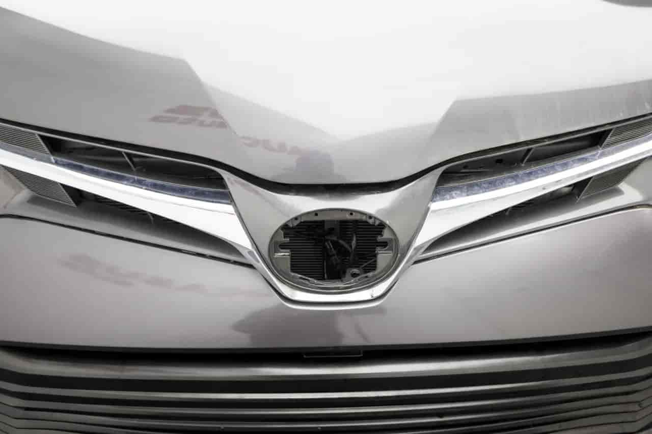TOYOTA Sienna - 10