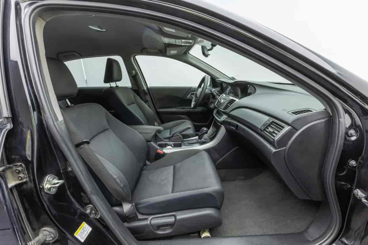 HONDA Accord - 8