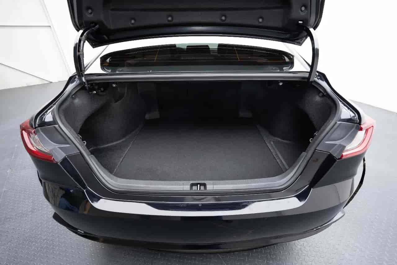 TOYOTA Camry - 7