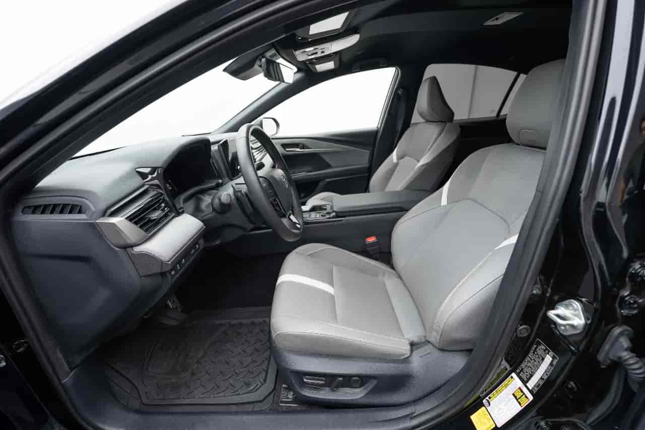 TOYOTA Camry - 10
