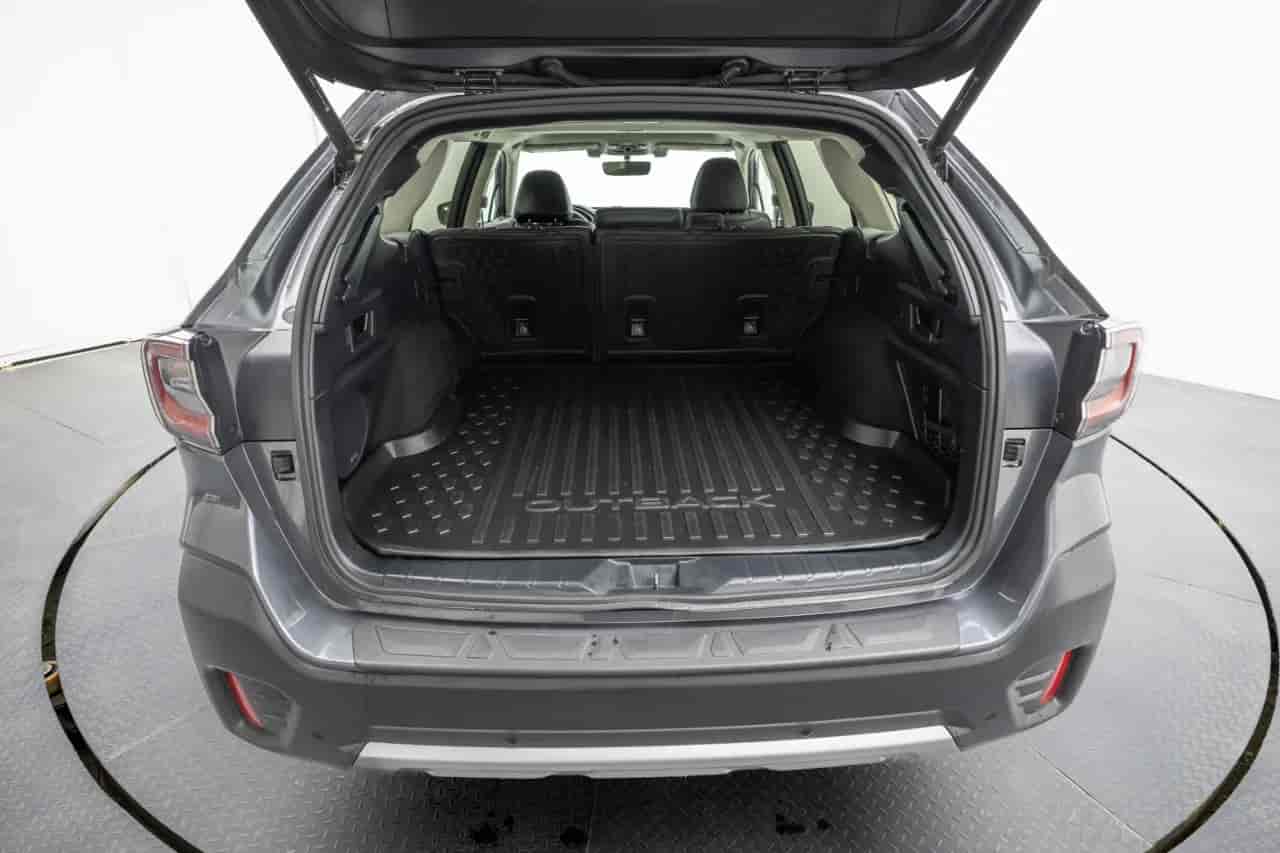 SUBARU Outback - 7