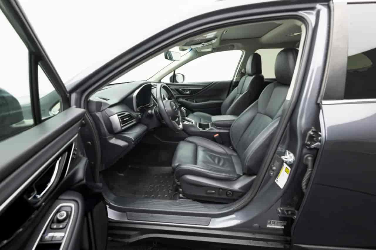 SUBARU Outback - 10
