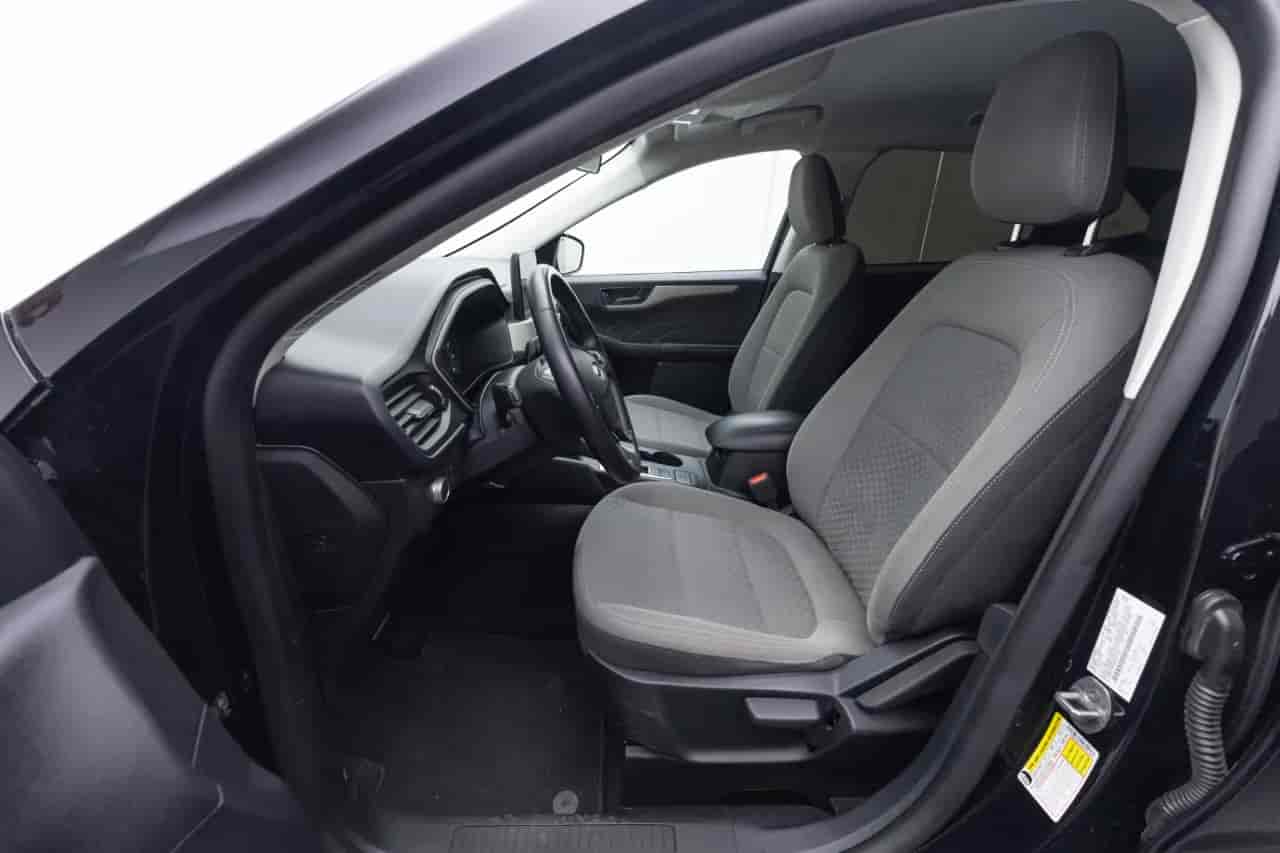 FORD Escape - 10