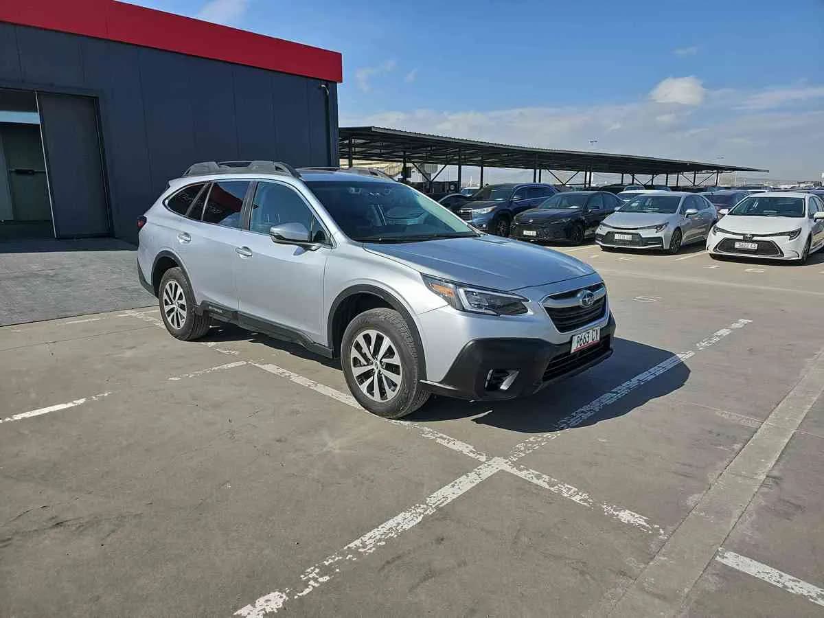 SUBARU Outback - 3