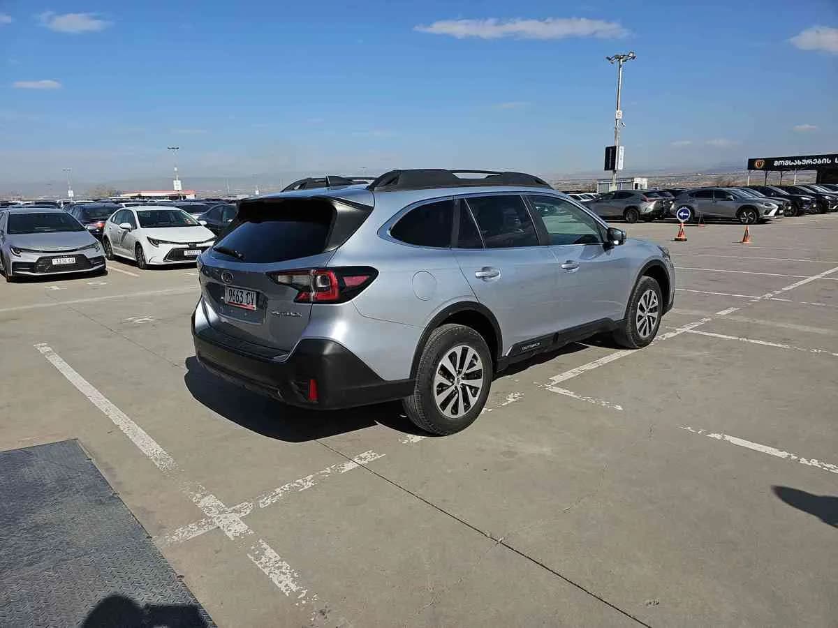 SUBARU Outback - 4
