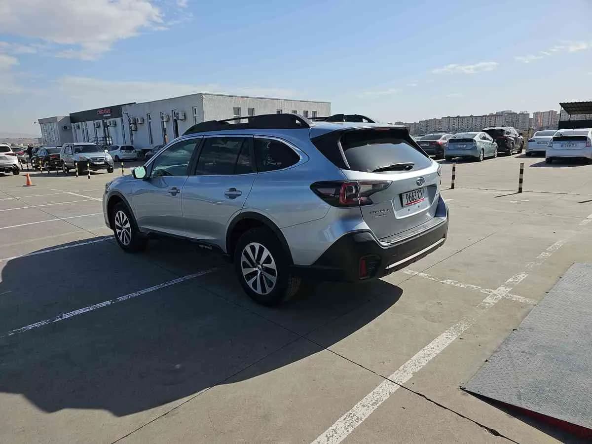 SUBARU Outback - 6