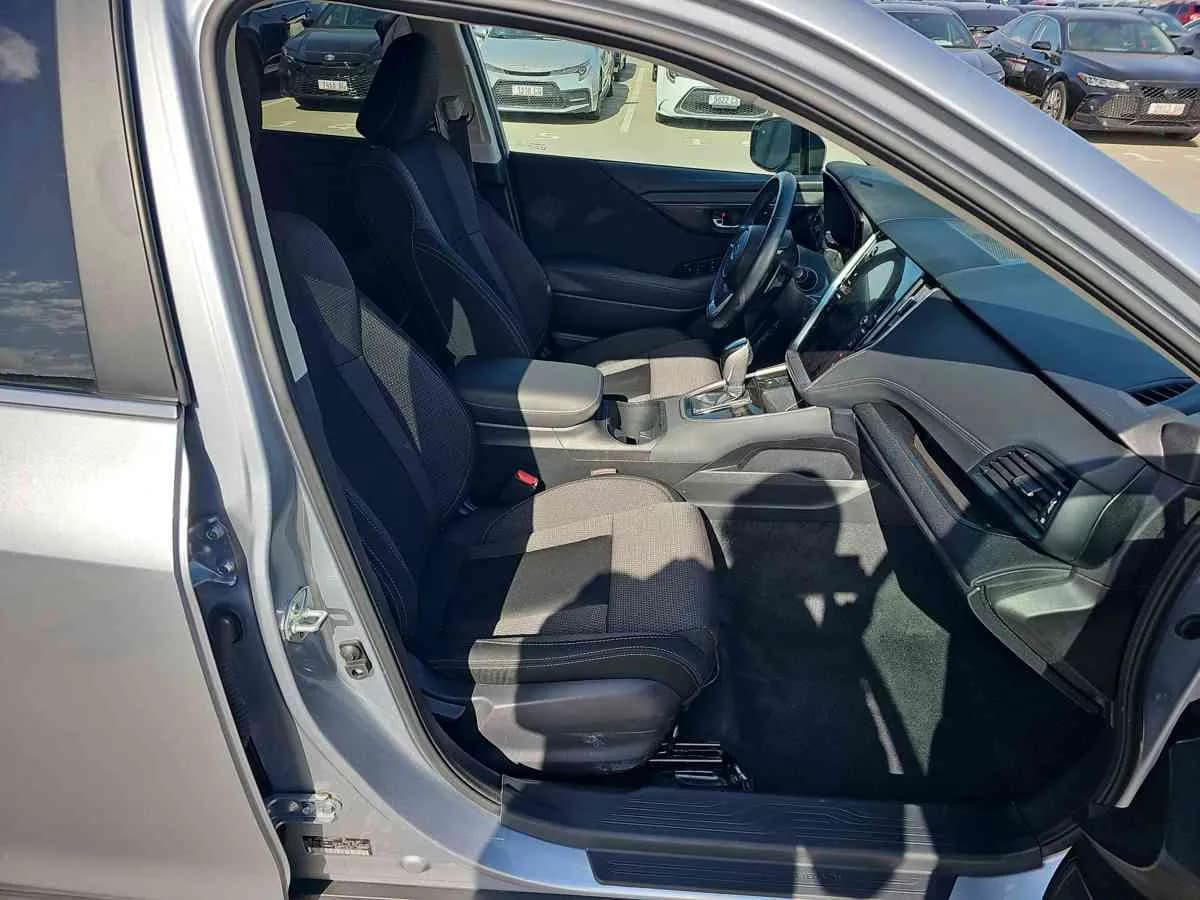 SUBARU Outback - 10