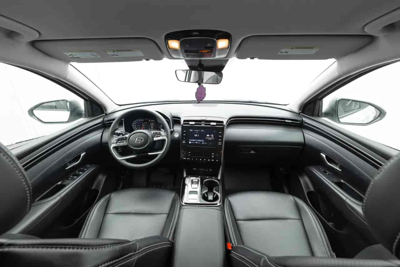HYUNDAI Tucson - 10