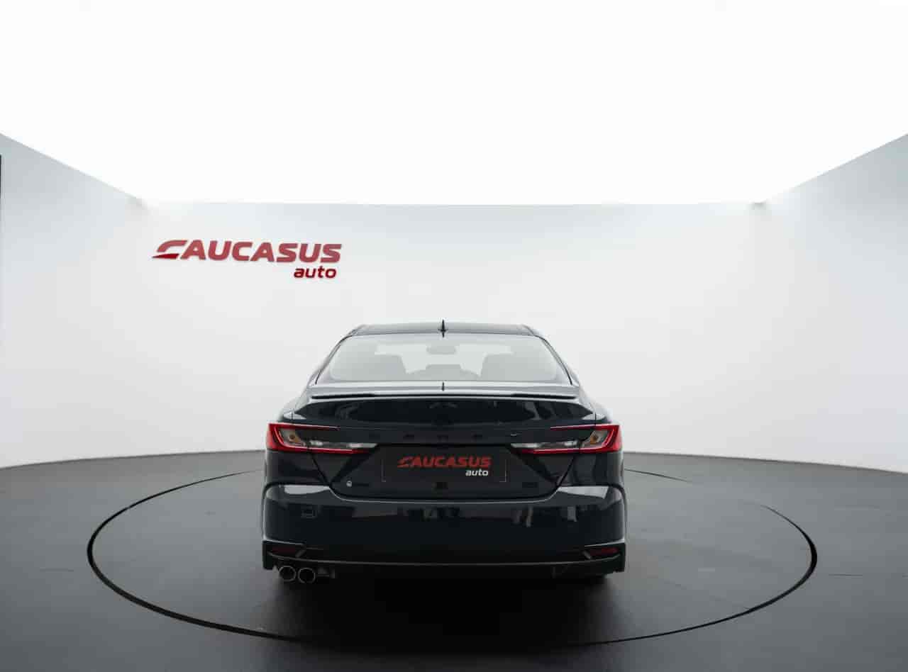 TOYOTA Camry - 5
