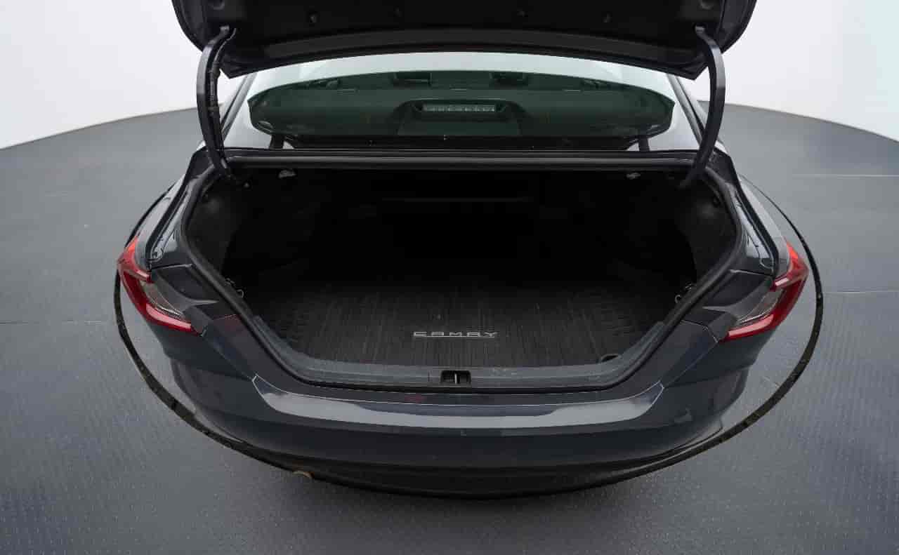 TOYOTA Camry - 7