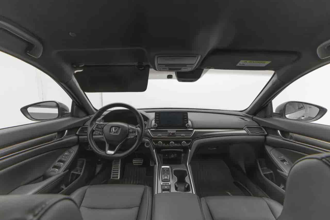 HONDA Accord - 8