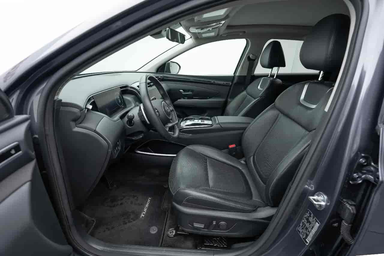 HYUNDAI Tucson - 10