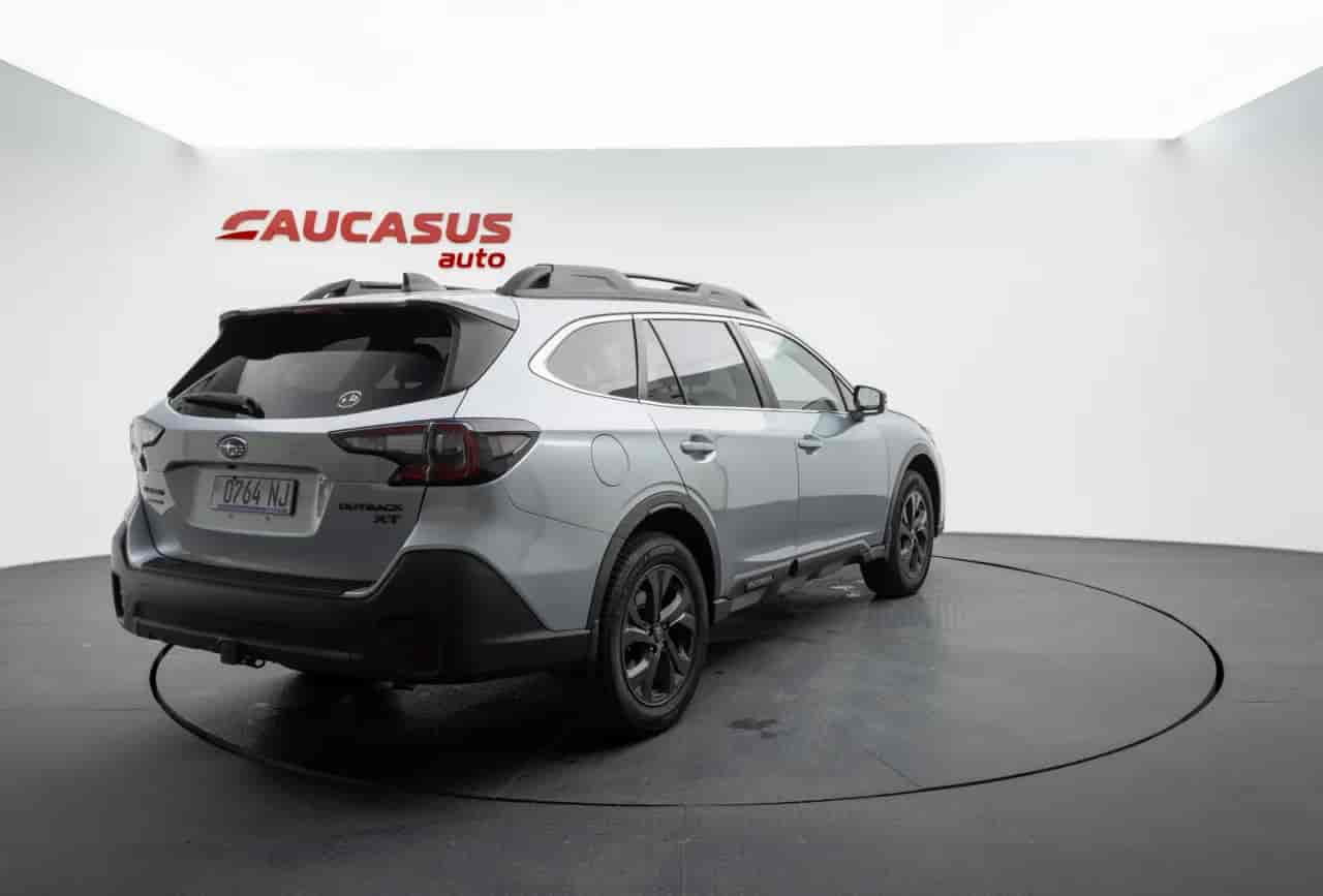 SUBARU Outback - 4