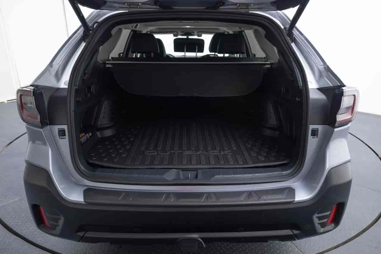 SUBARU Outback - 7