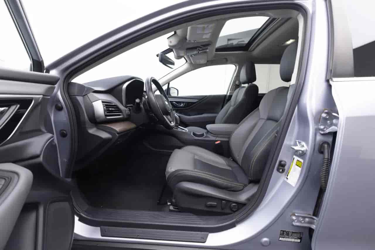 SUBARU Outback - 10