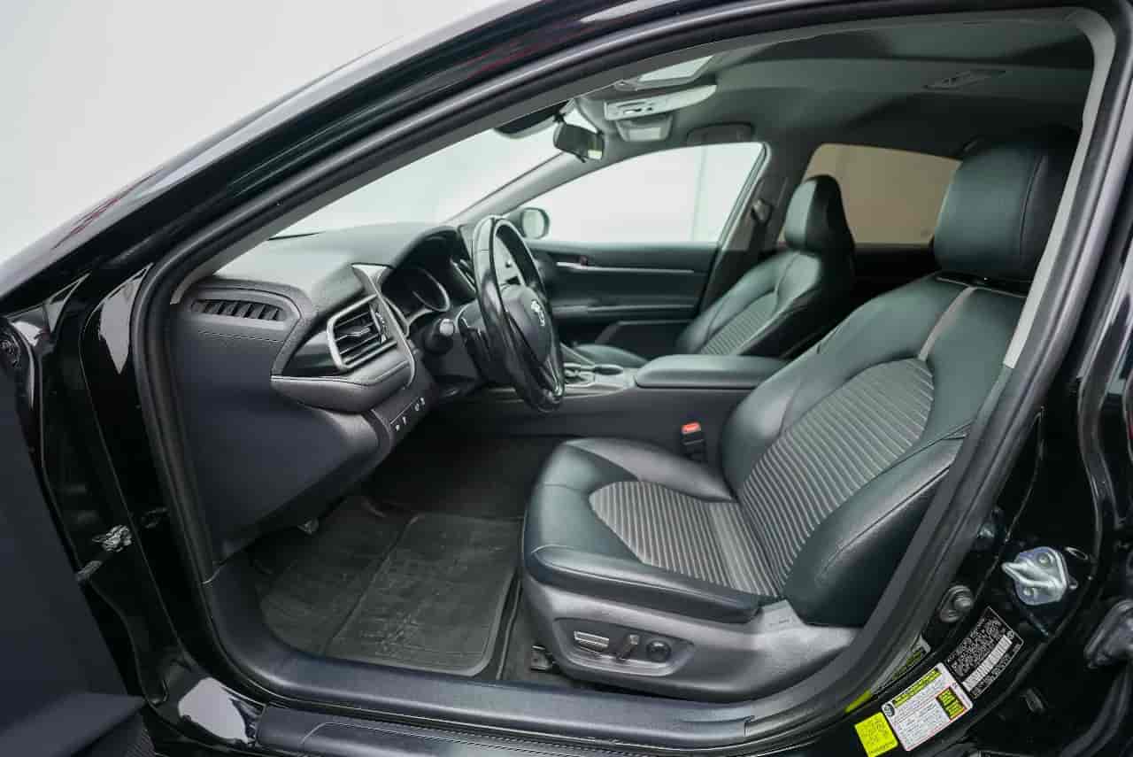 TOYOTA Camry - 10