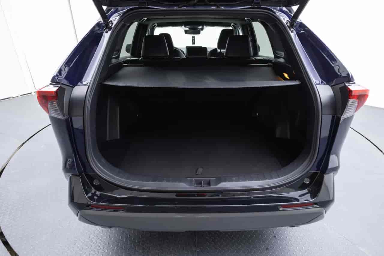 TOYOTA RAV4 - 7