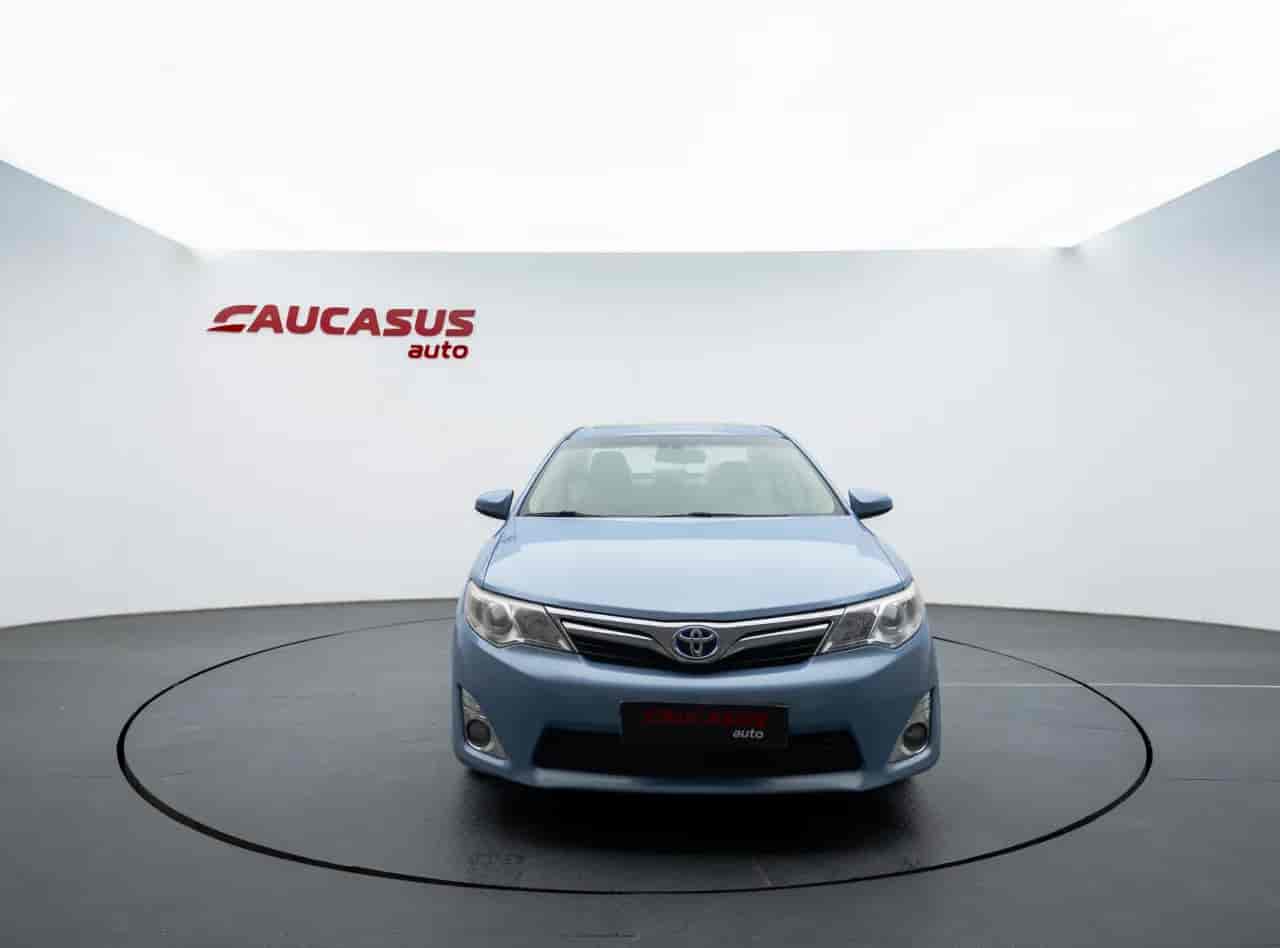 TOYOTA Camry - 2