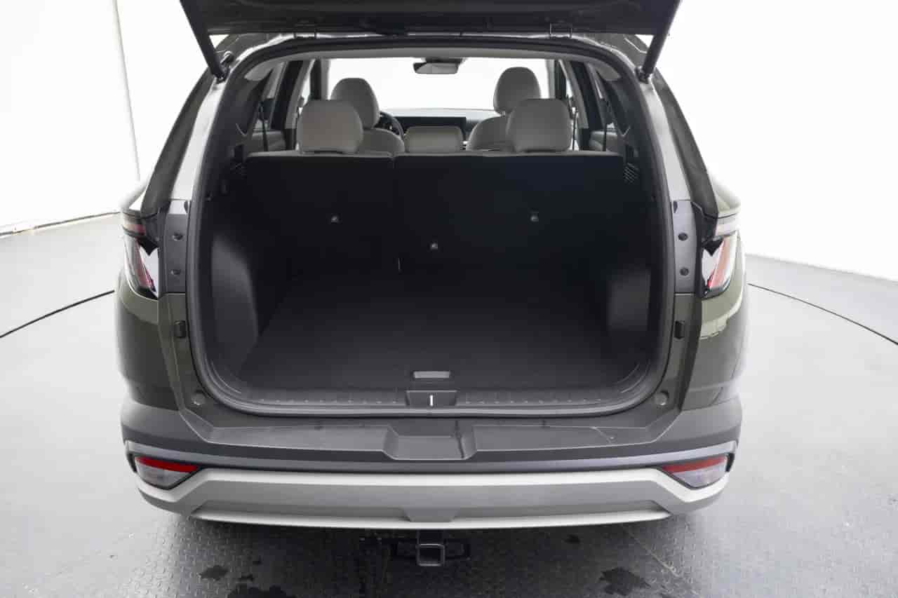 HYUNDAI Tucson - 7