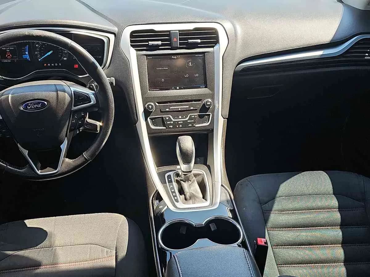 FORD Fusion - 8