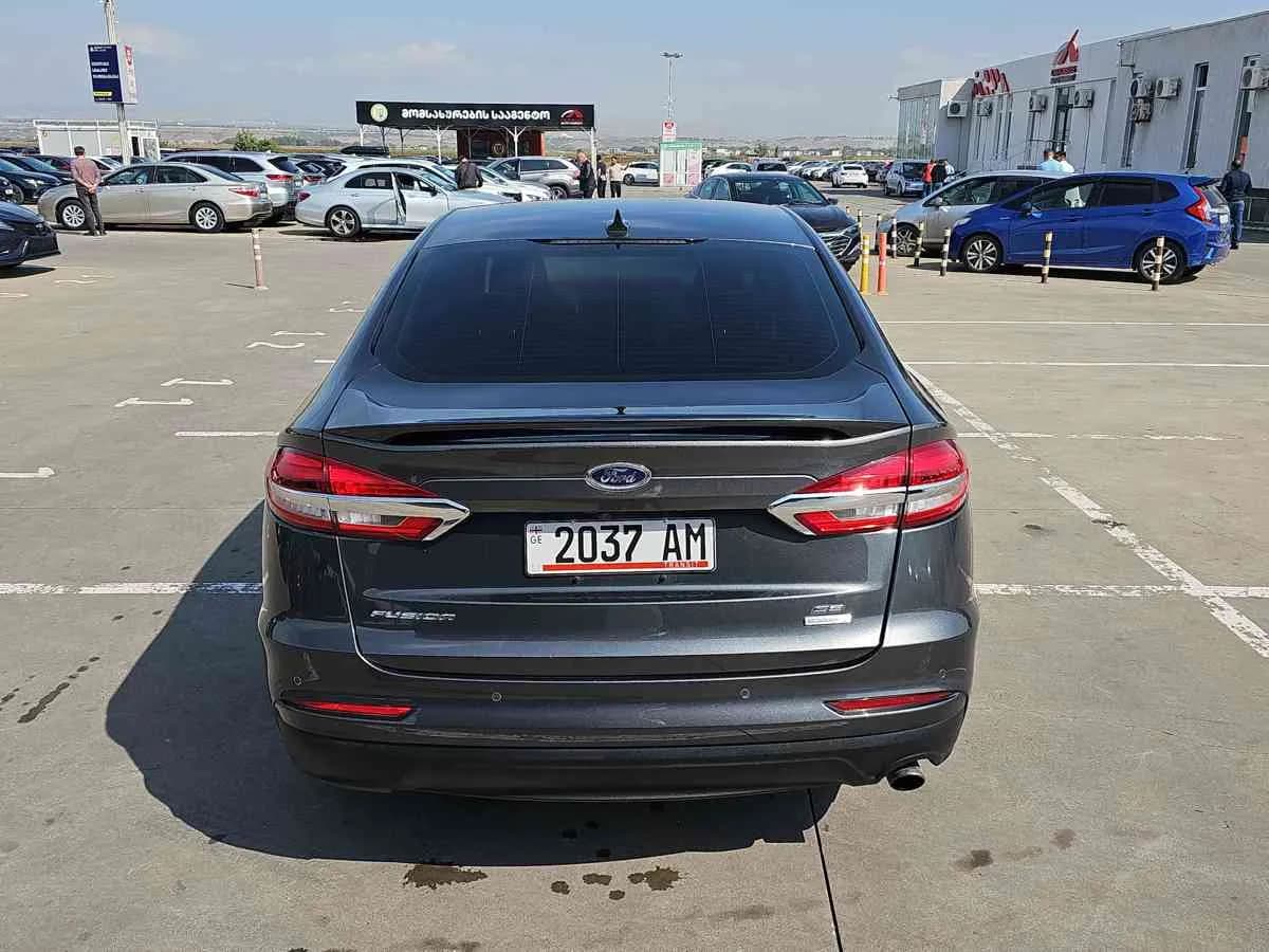 FORD Fusion - 5