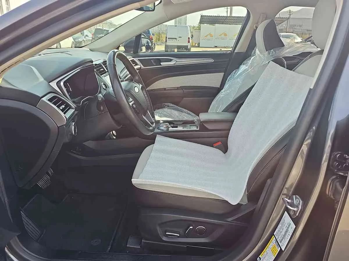 FORD Fusion - 9