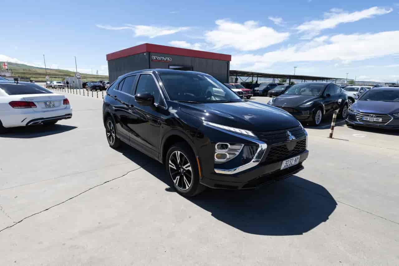 MITSUBISHI Eclipse Cross - 3