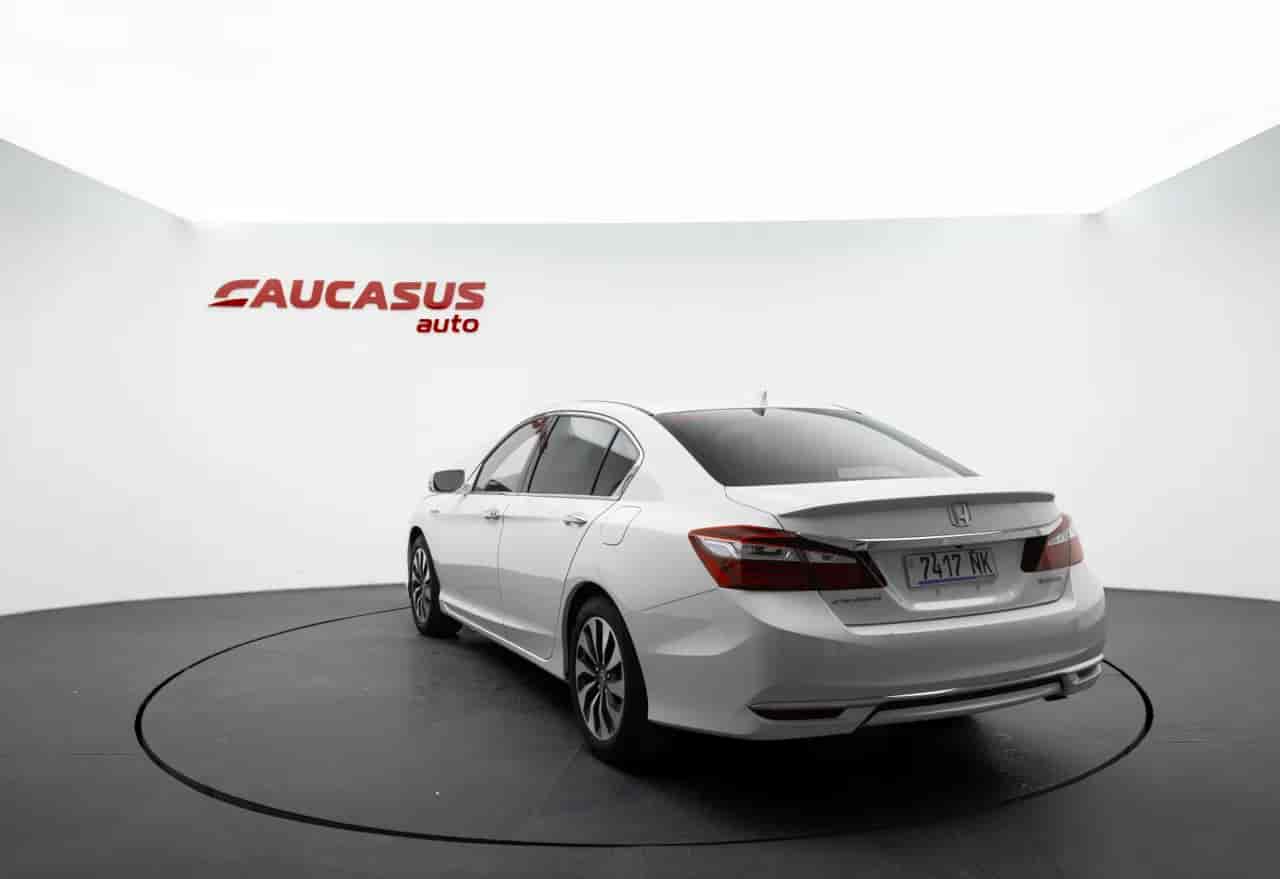 HONDA Accord - 6