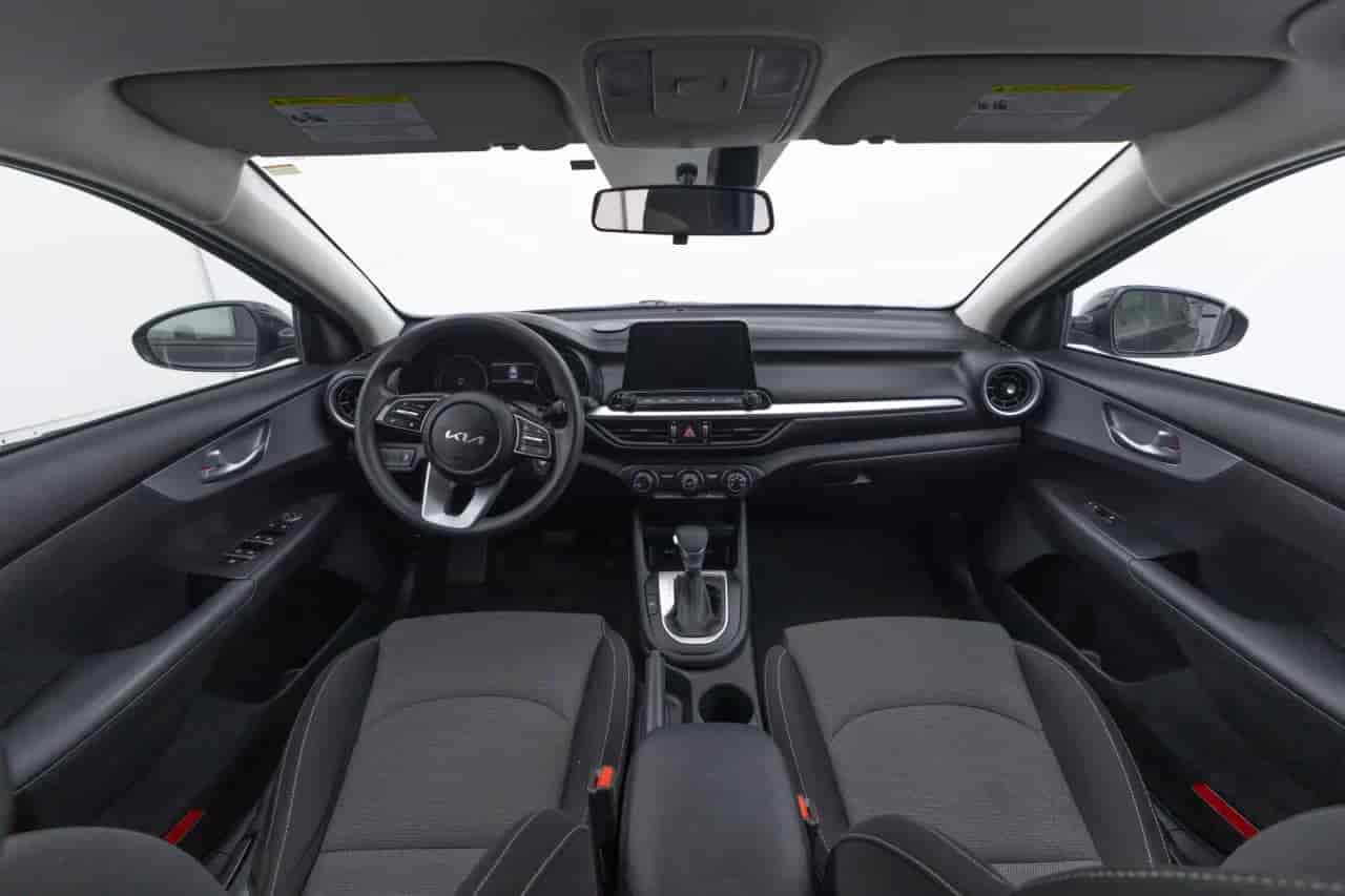 KIA Forte - 8