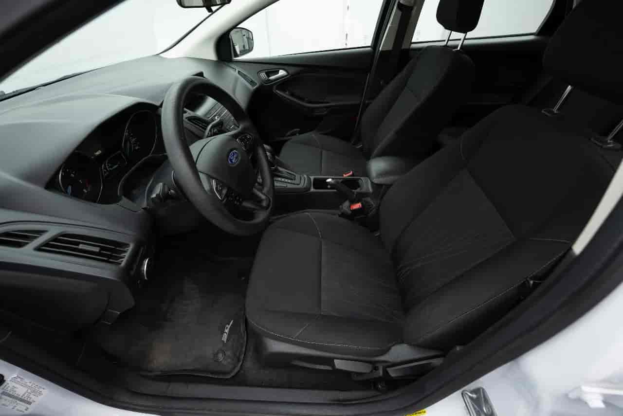FORD Focus - 10